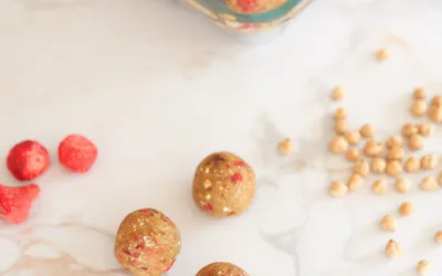 Cookie balls aux pois chiches et aux fraises