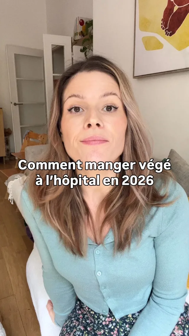 J'ai été hospitalisée la semaine dernière et j’ai eu 2 compotes et un morceau de pain pour seul repas 🤡Malheureusement, ce n’est pas un cas isolé : l’offre végétale reste très limitée dans de nombreux établissements de santé.Pour accompagner la végétalisation du secteur médico-social, l’AVF a produit un rapport détaillé disponible sur vegetarisme.fr.Avec votre soutien, on pourrait aller encore plus loin : financer la diffusion de ce rapport et la formation des personnels soignants, pour faire progresser concrètement l’alimentation végétale dans les hôpitaux mais aussi les maternités ! 🌱👉 Le lien pour faire un don est en bio de @avf.vege. Merci pour votre générosité 💚Et vous, c’est quoi le pire repas d’hôpital que vous ayez eu ? 👀